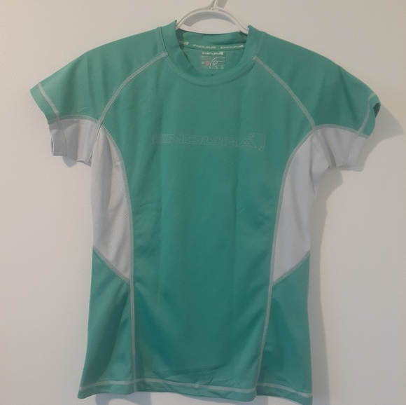 Bundle 4 Women's Jersey Endura Shirts - Picture 2 of 14